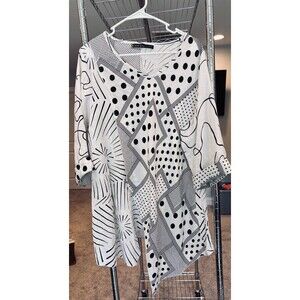 Clotheshead Black And White Geometric Pattern Button Tunic Sz XL Art To Wear
